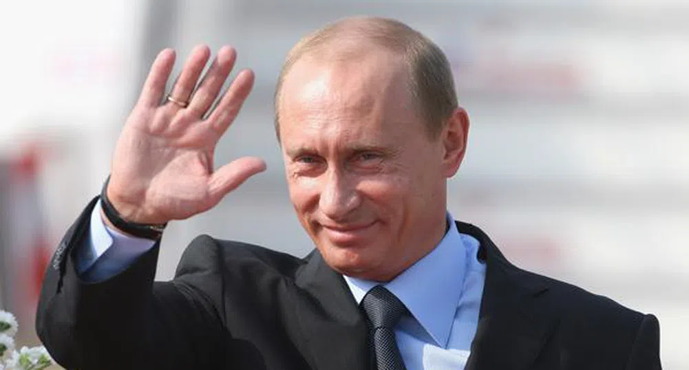 Рускини се събличат в подкрепа на Путин