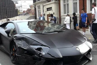 Потрошиха Lamborghini Aventador за 300 000 паунда в Лондон