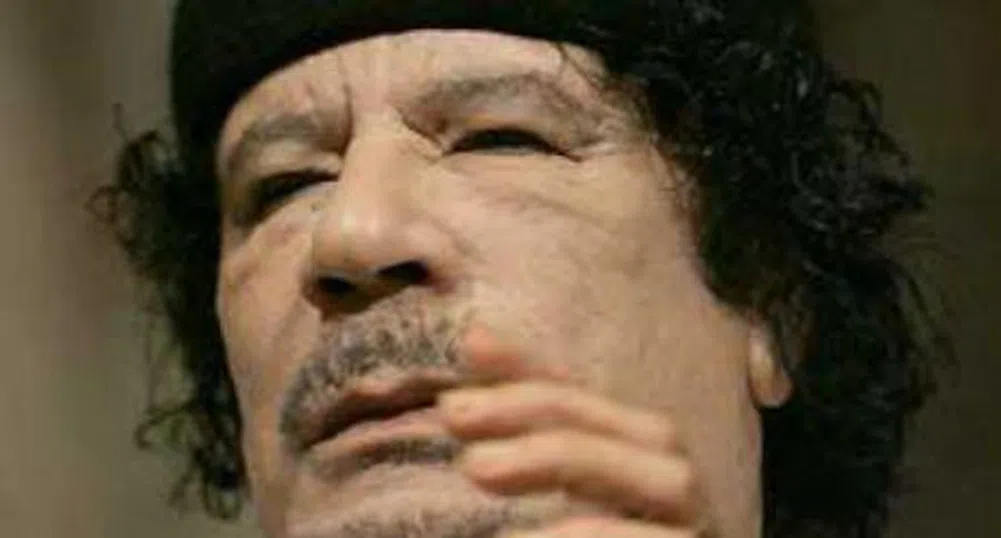Ал Джазира пусна снимкa и видео с убития Кадафи