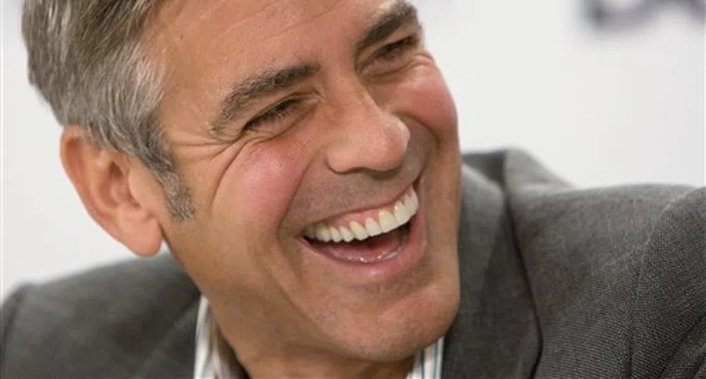 Как Джордж Клуни влиза в измами с хиляди долари