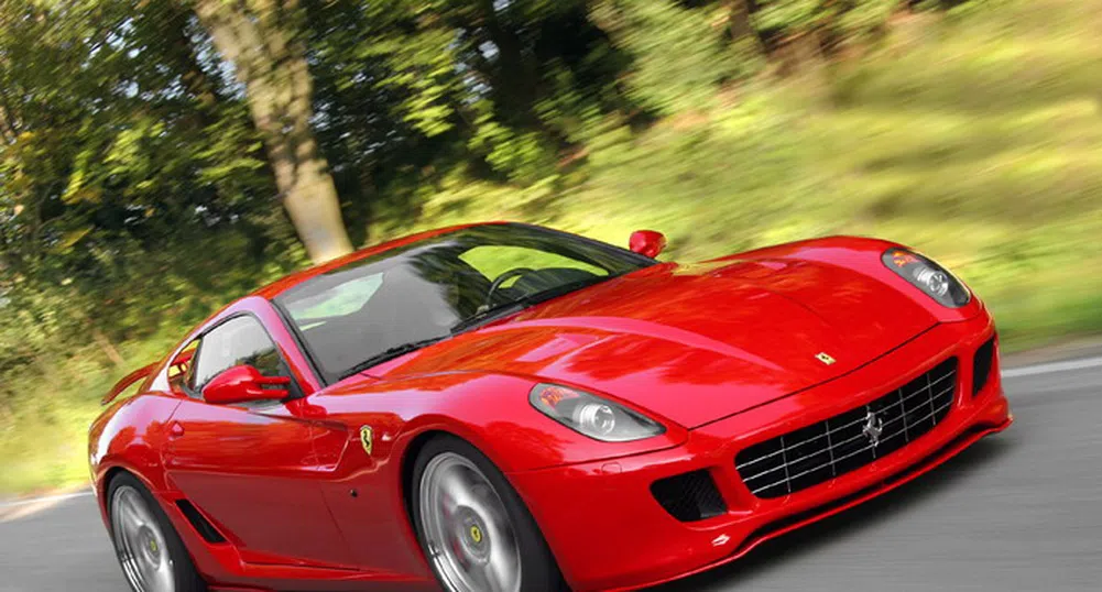 Ferrari с рекордни продажби през 2011 г.