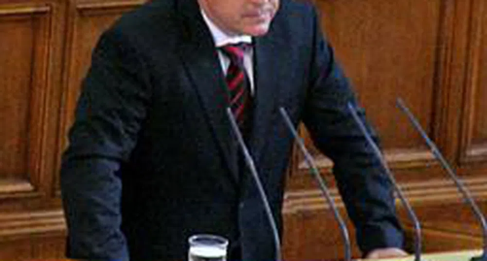 Борисов: Нито ще вдигаме данъци, нито ще намаляваме заплати
