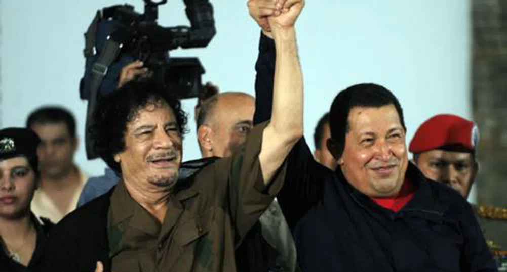 Уго Чавес подкрепи Кадафи