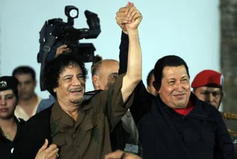 Уго Чавес подкрепи Кадафи