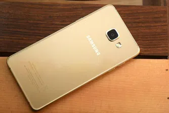 Samsung представи и модела си Galaxy C7