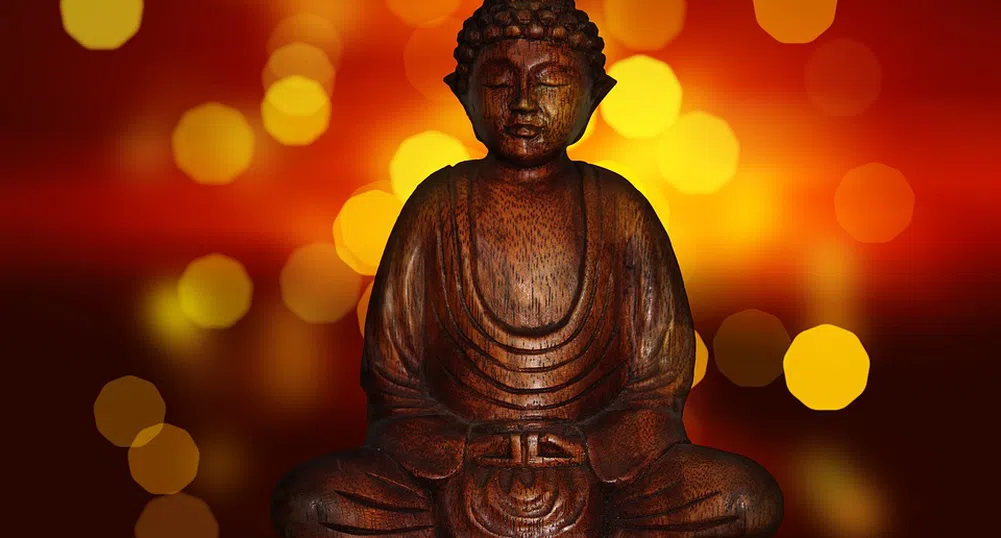 Продадоха три статуетки на Буда за 6 млн. евро