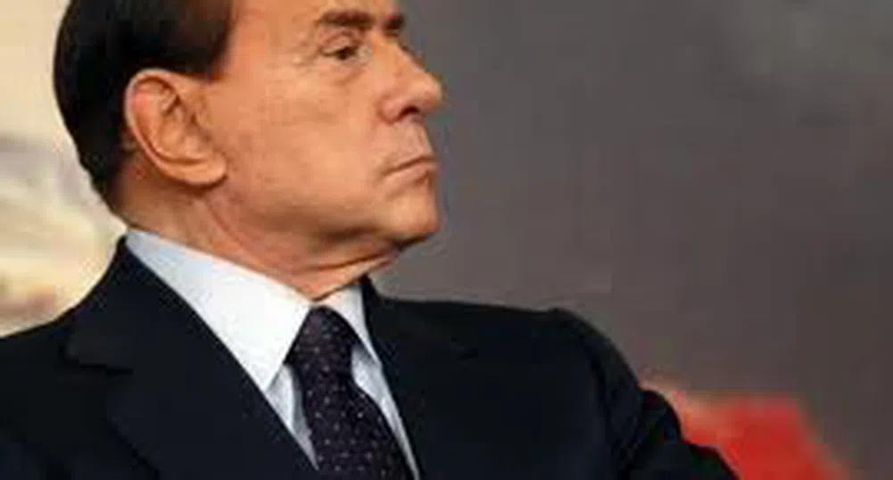 Берлускони иска да се върне в политиката като икономически министър