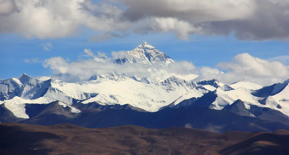 Туристически комплекс на Еверест ще строи Китай