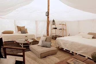 Колко уютна може да бъде една шатра в пустинята?