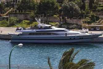 Абдикиралият Хуан Карлос продава яхтата си за 2.2 млн. евро