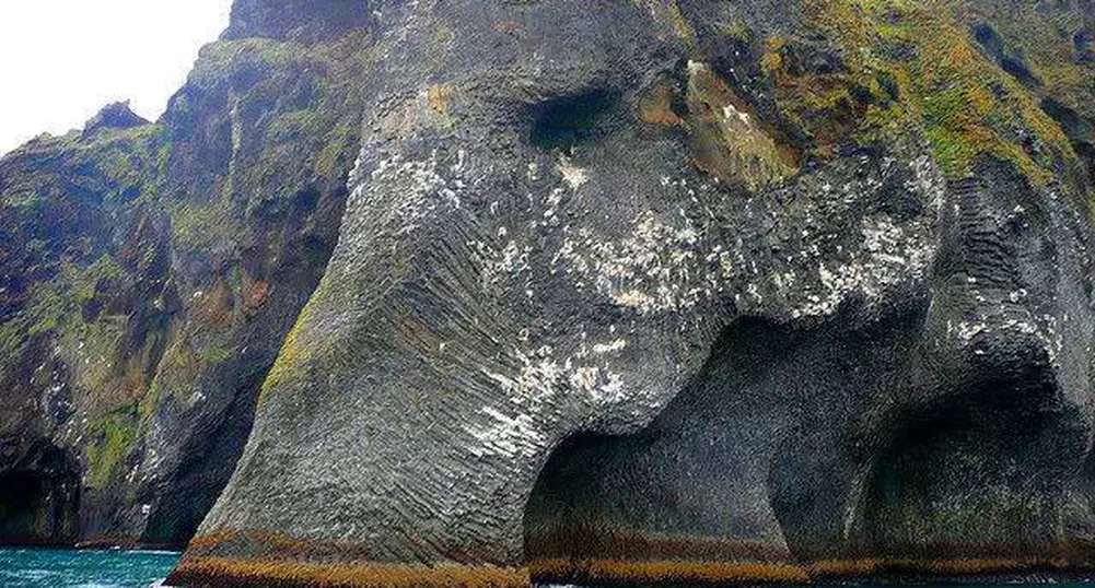 Удивителната скала-слон
