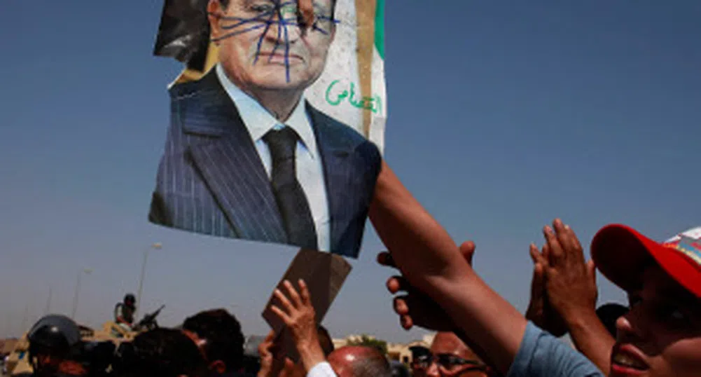 Мубарак получи доживотен затвор