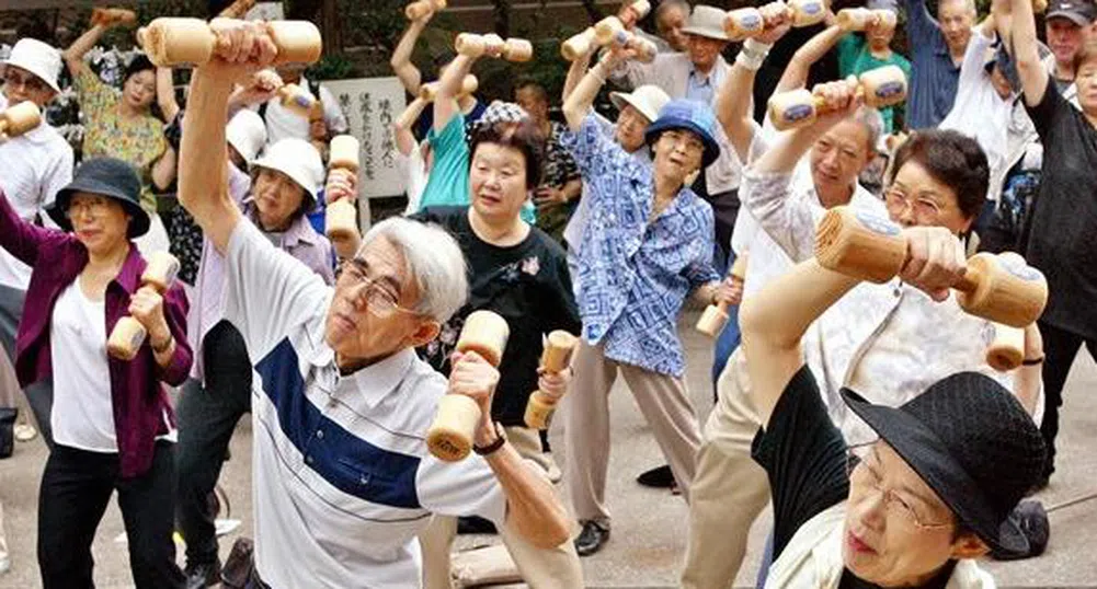 Пет факта за столетниците в Япония