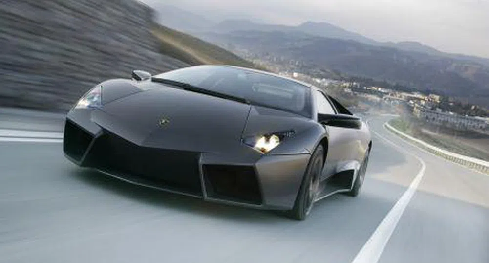 Lamborghini представя кола за 370 000 долара