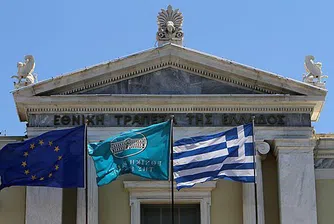 Гръцките банки очакват печалбите им да паднат с над 60%