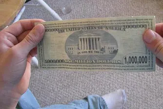 Банкнота с номинал 1 млн. долара задържана на летище София