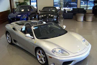 Шварценегер продава Ferrari в еBay