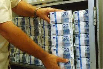 В Италия заловиха българин с 1 млн. фалшиво евро