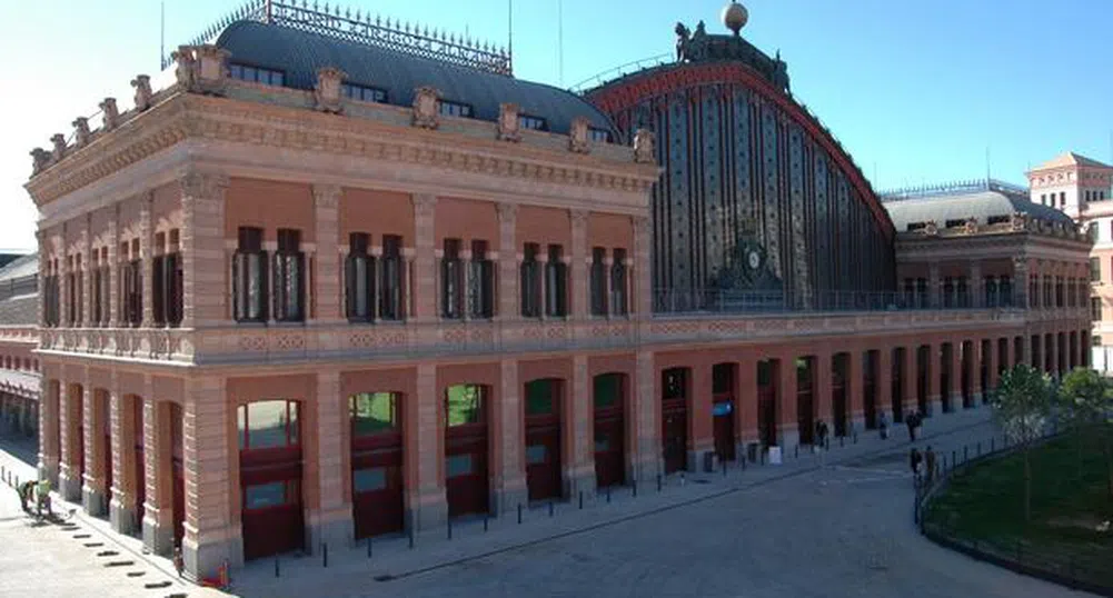 Бомбена заплаха изпразни най-голямата гара в Мадрид