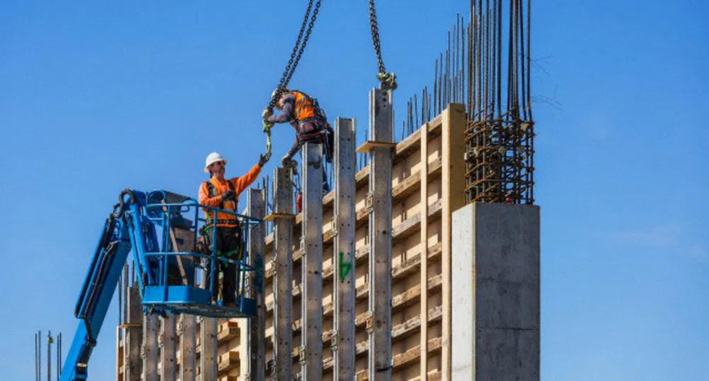 Разрешителни за строеж на 1121 нови жилищни сгради за тримесечие