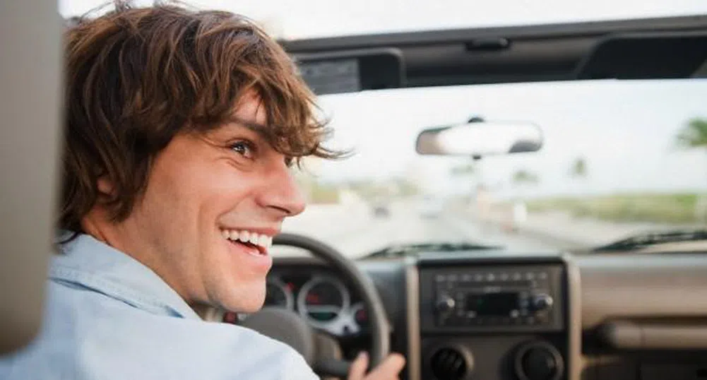 Доказано: Мъжете са по-добри шофьори от жените