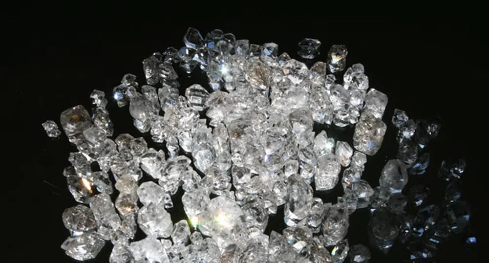 Русия дава под аренда участъци за добив на малки диаманти