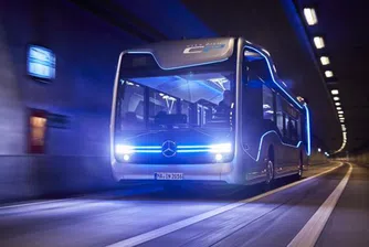 Автобус на Mercedes-Benz без шофьор измина 20 км