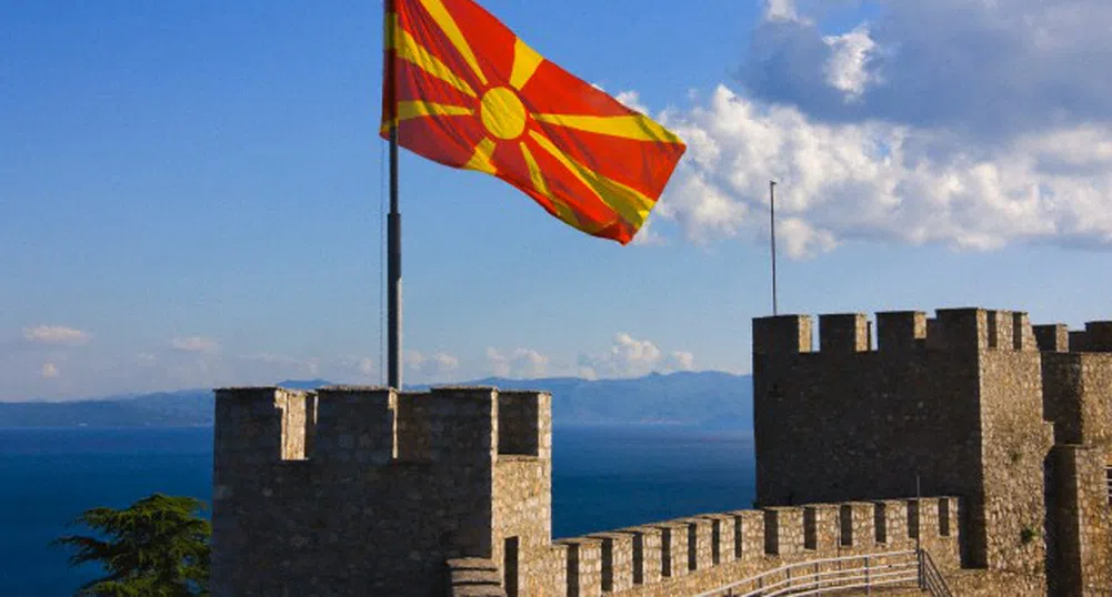 На минута в Македония влизат по 3 имигранти