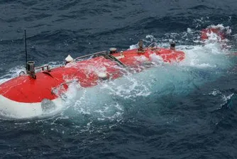 Китайска подводница се спусна на 7 000 м
