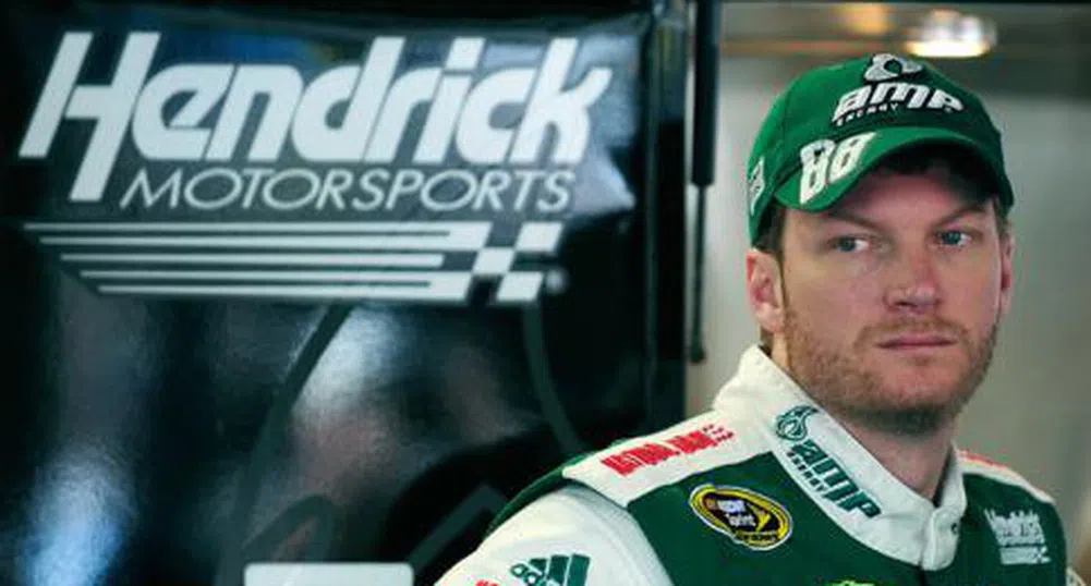 Дейл Ърнхард - най-добре платеният пилот в NASCAR