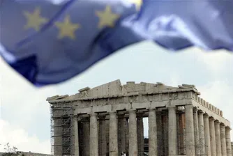 ЕЦБ за трети път увеличи спешната ликвидност на гръцките банки
