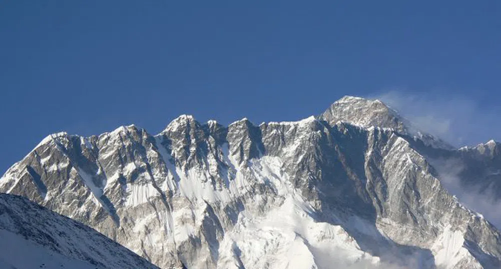 15-годишен изкачи най-високите върхове на седемте континента