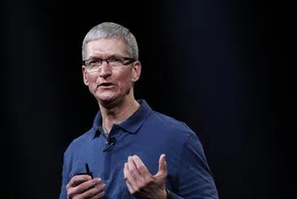 Резкият спад на заплатата на шефа на Apple