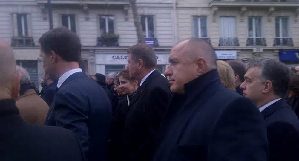 Премиерът се включи в Републиканския марш в Париж