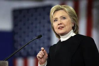 Хилари Клинтън избра сенатор за кандидат за вицепрезидент
