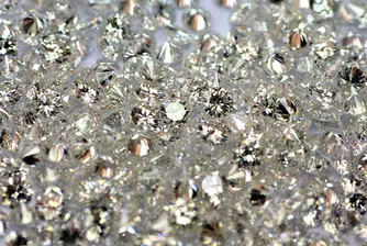 Русия намава износа на диаманти, но увеличава качеството