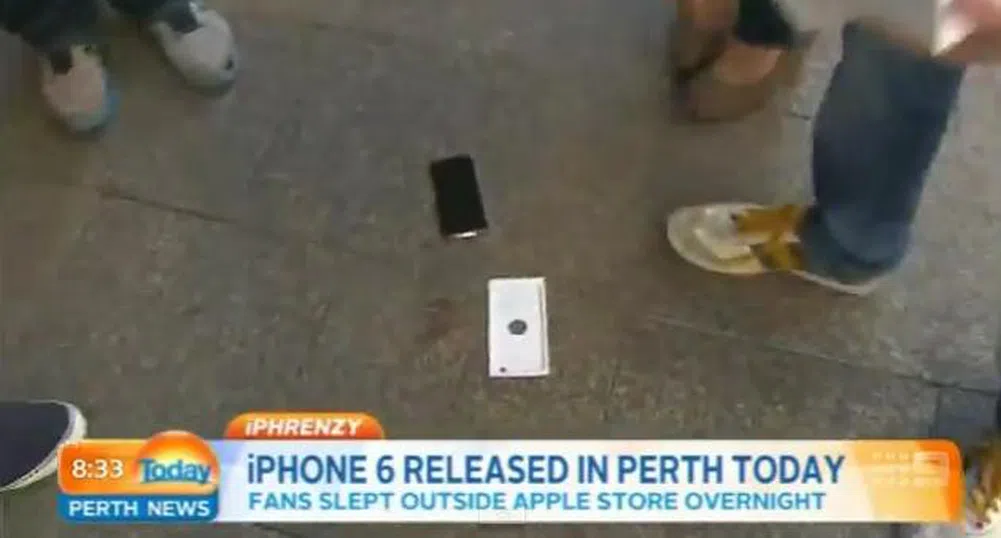 Австралиецът с първия iPhone 6 в Пърт го изпусна на земята
