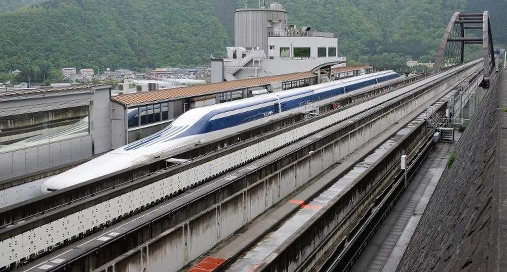 Японски влак разви 600 км/час