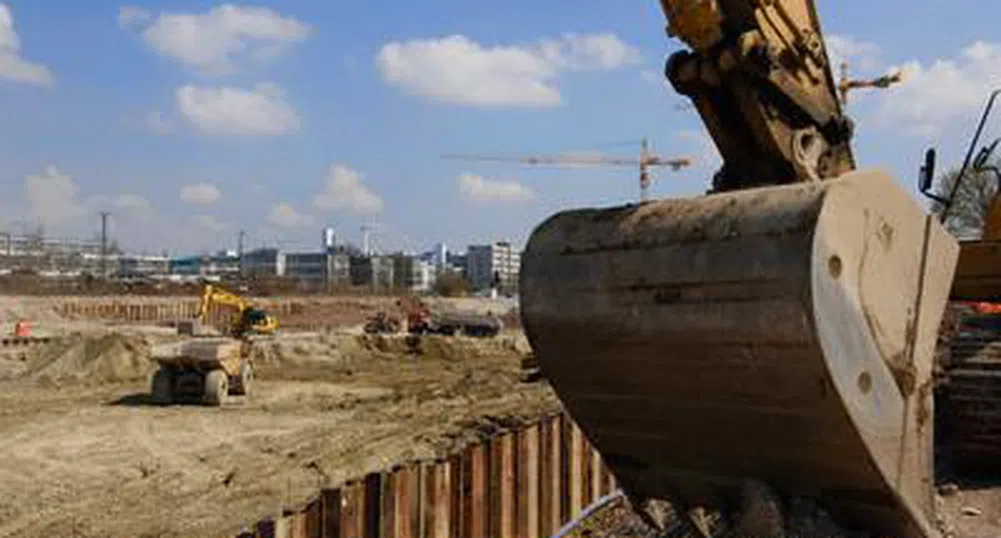 Бизнесмени от Враца: Строим с отровен пясък