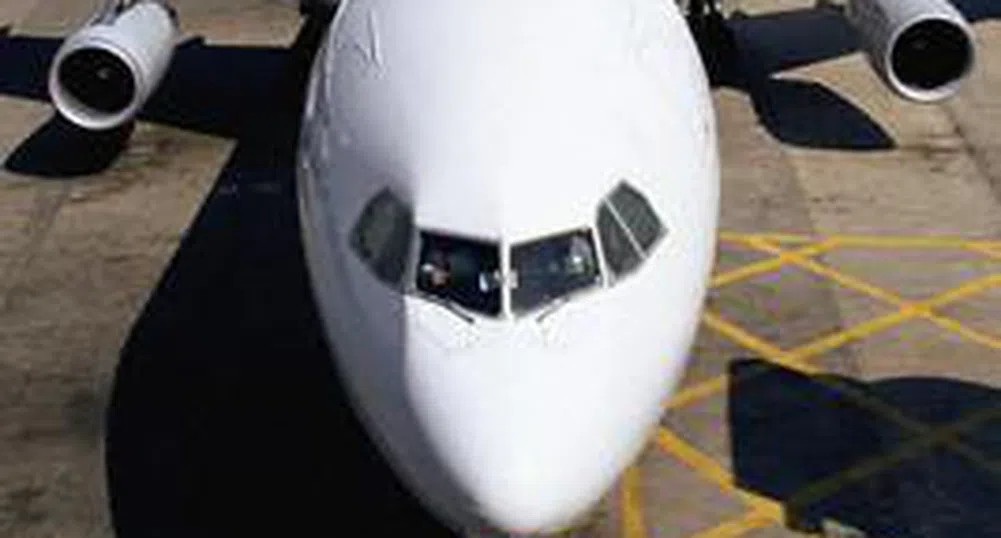Авиокомпания платила подкуп за ремонт на самолет в София