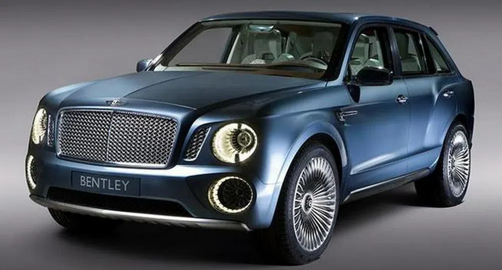 Първата кола от SUV модела на Bentley е запазена за кралицата