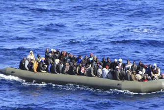 През Средиземно море в Европа са пристигнали 473 000 души