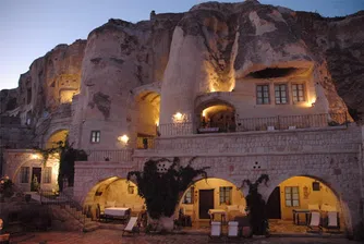 Хотел за пещерняци