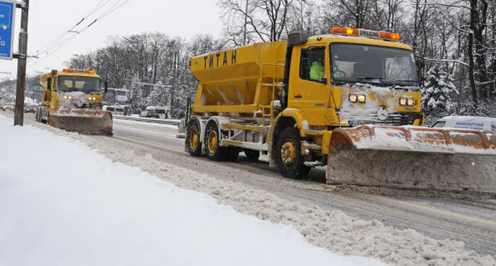 Обстановката в София нормална, 197 снегорина чистят улиците