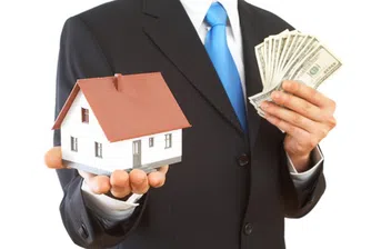 Един от всеки четири имота се предлага над пазарните цени