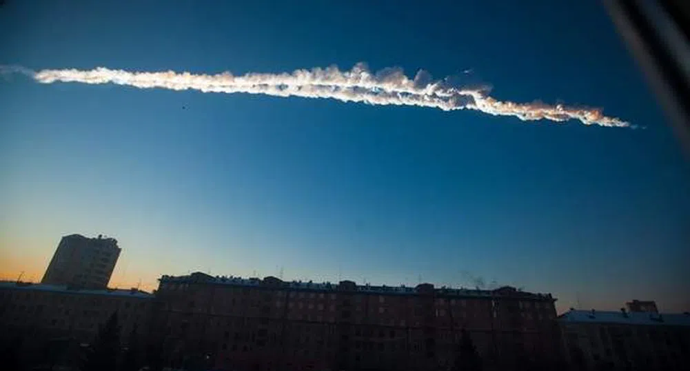 Показаха парчета от падналия над Челябинск метеорит