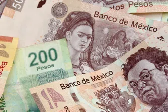 Мексиканското песо поевтиня до невиждани от 22 години нива