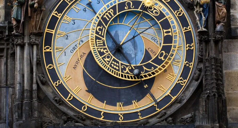 Doodle за най-стария астрономически часовник на планетата