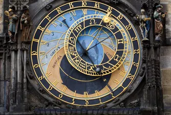 Doodle за най-стария астрономически часовник на планетата