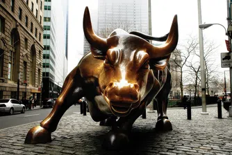 Инвеститорите твърде „бичи“ за щатските пазари?